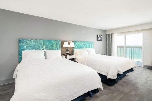 Hampton Inn Daytona Shores-Oceanfront - image 9