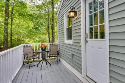 Dog-Friendly Fitchburg Vacation Rental, Hike and Ski in ฟิชท์เบริก (MA)