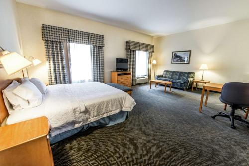 Hampton Inn Dallas-Rockwall - image 10
