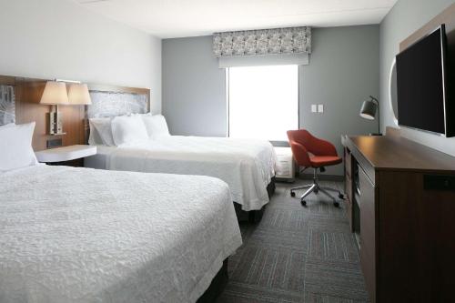 Hampton Inn By Hilton Dubuque