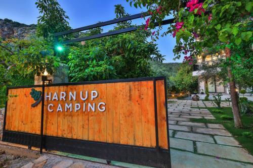 Harnup Apart - image 3