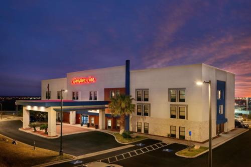 Hampton Inn Eagle Pass