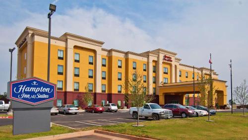 Hampton Inn By Hilton And Suites Elk City