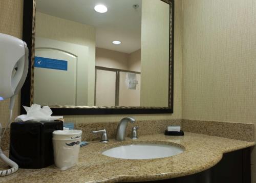 Hampton Inn North Brunswick NJ