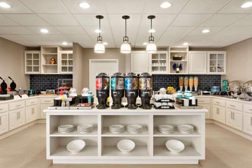 Homewood Suites by Hilton Fargo - image 7