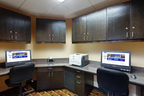 Hampton Inn & Suites Fresno - Northwest - main image