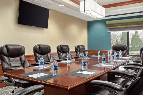 Hampton Inn & Suites Frederick-Fort Detrick - 회의실/연회장