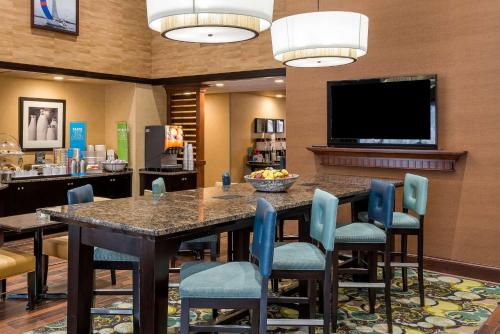 Hampton Inn & Suites by Hilton Florence Center - 레스토랑
