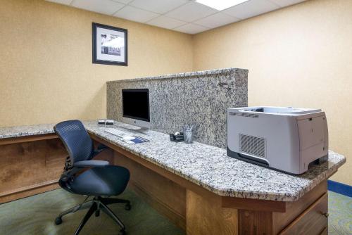 Hampton Inn & Suites by Hilton Florence Center - 비즈니스 센터