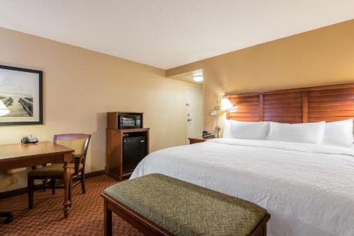 Hampton Inn & Suites Florence-North-I-95