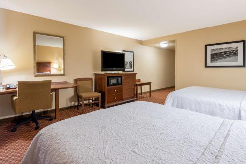 Hampton Inn & Suites Florence-North-I-95