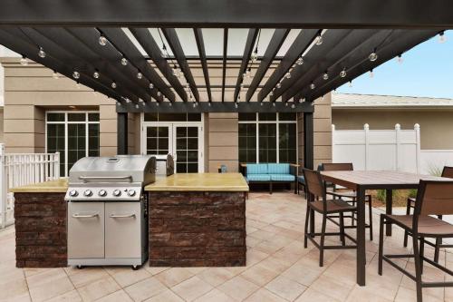 Photo - Homewood Suites Fort Myers Airport - FGCU