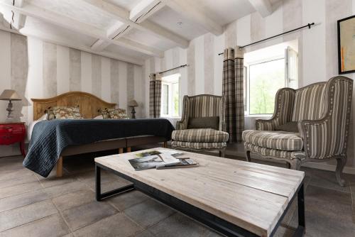 Superior King Suite