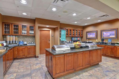 Homewood Suites by Hilton Fayetteville