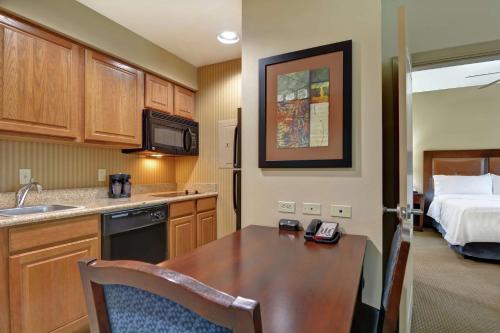 Homewood Suites by Hilton Fayetteville