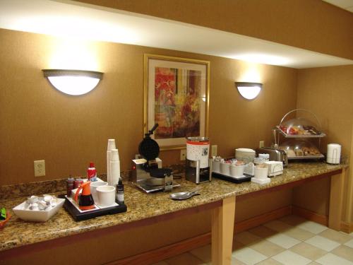 Hampton Inn By Hilton Garden City