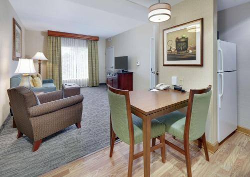 Homewood Suites Hagerstown - image 14
