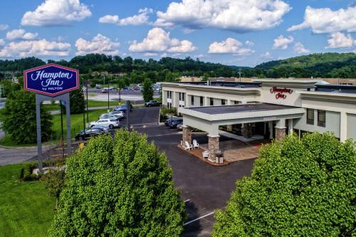 . Hampton Inn Ashland