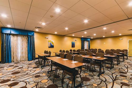 Hampton Inn Niagara Falls/ Blvd - image 10