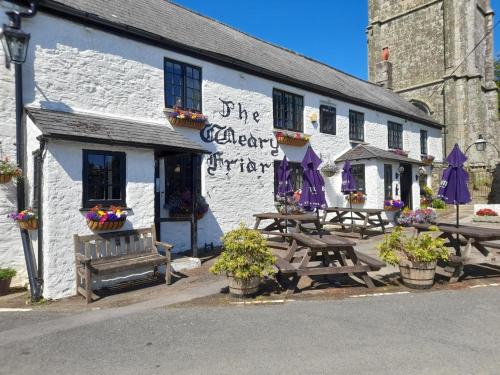 The Weary Friar Inn - image 8