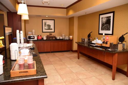 Hampton Inn Indiana