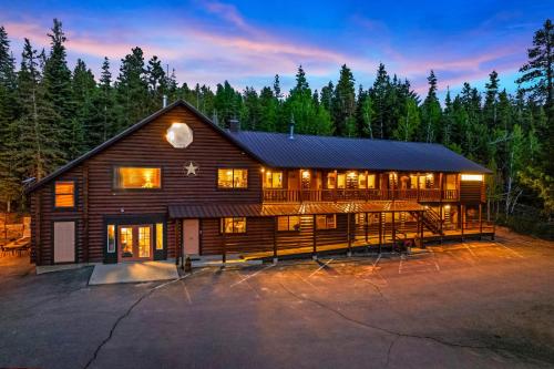 Duck Creek Village Inn - Accommodation - Duck Creek Village