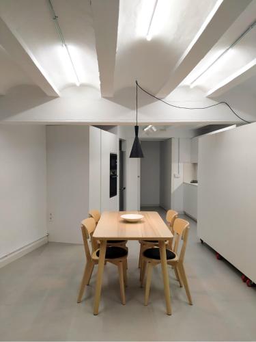 Estudio Pino en casco antiguo VALENCIAYOLE, Valencie (fotografie 6)