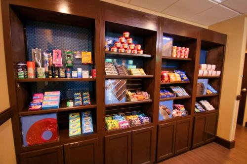Hampton Inn & Suites Jacksonville Beach Boulevard/Mayo Clinic, Jacksonville (Foto 11)