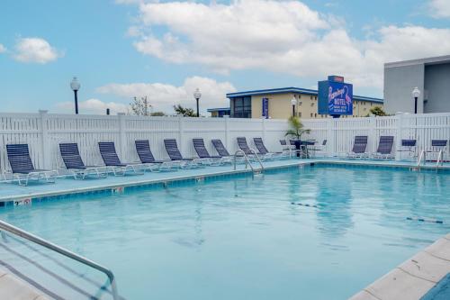 Flamingo Motel - image 13