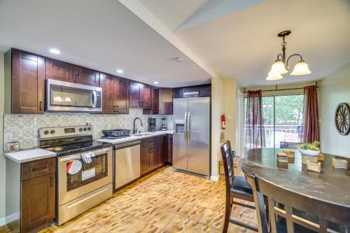 Tobyhanna Vacation Rental Game Room and Trampoline! in Tobyhanna, USA