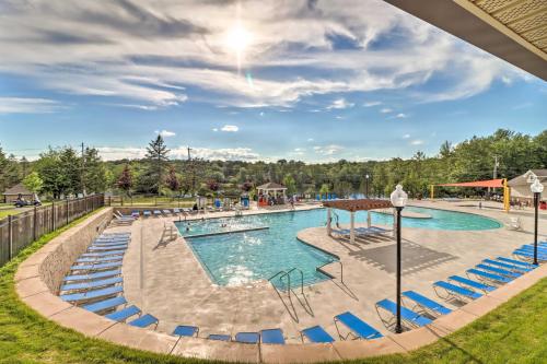 Tobyhanna Vacation Rental Game Room and Trampoline!