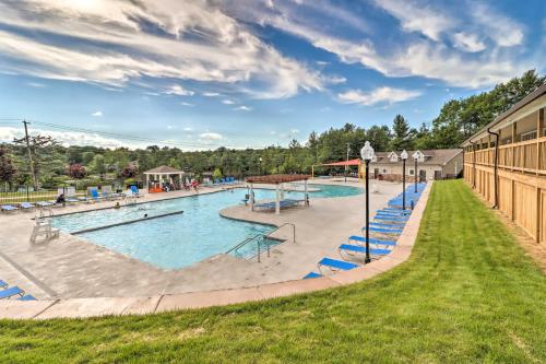 Tobyhanna Vacation Rental Game Room and Trampoline!