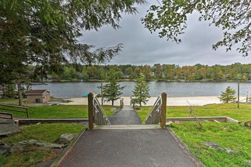 Tobyhanna Vacation Rental Game Room and Trampoline!