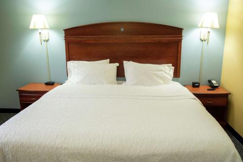 Hampton Inn Lebanon - image 7