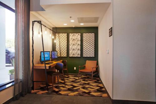 Hampton Inn & Suites Sherman Oaks - main image