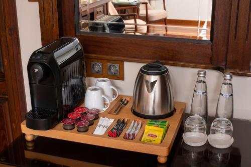 Bender Hotel - image 12