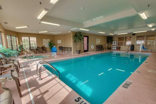 Hampton Inn & Suites Las Cruces I-25 - image 6