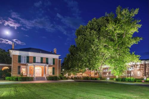 Hampton Inn Lexington Historic Area