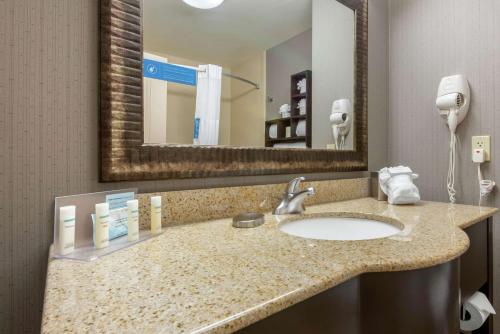 Hampton Inn By Hilton Meadville