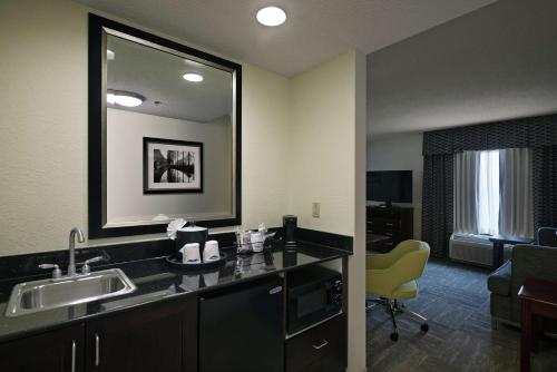 Hampton Inn & Suites Millington