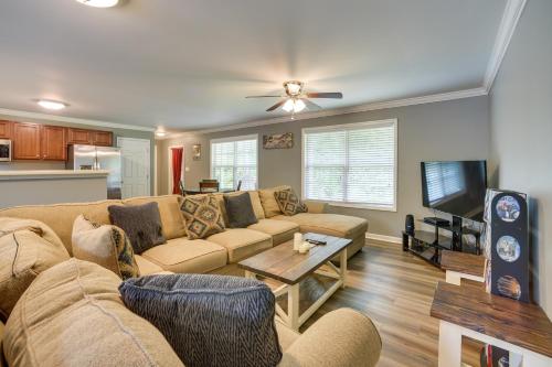 Guntersville Lake House Dock and Boat Ramp Access! photo 4