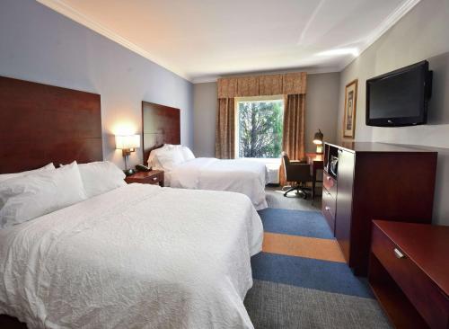 Hampton Inn Alexander City - image 12