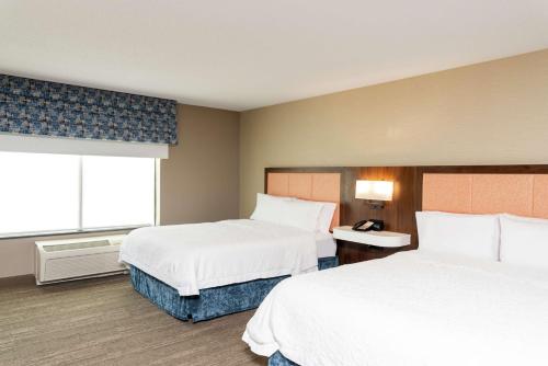 Hampton Inn By Hilton & Suites Marshalltown