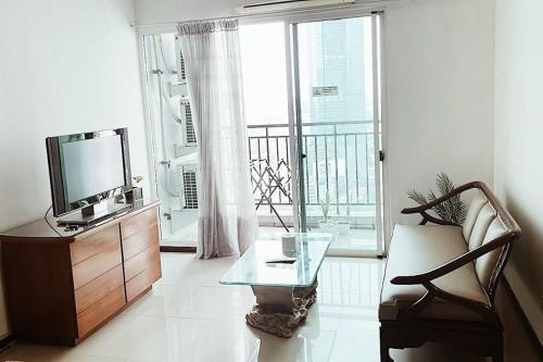 Urban Oasis Premium Staycation in Central Jakarta