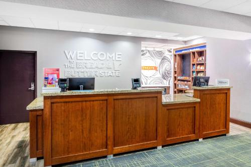 Hampton Inn & Suites Minneapolis St. Paul Airport - Mall of America