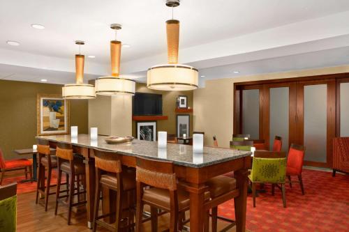 Hampton Inn Heath - image 6