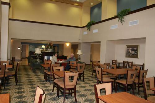 Hampton Inn & Suites Natchez