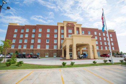 Hampton Inn By Hilton & Suites Oklahoma City Airport