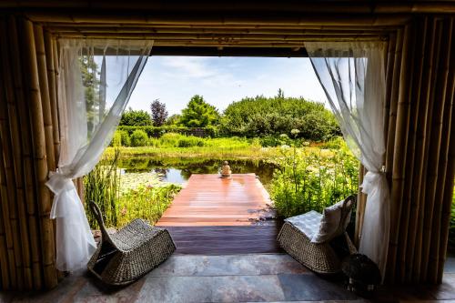 สวน, Villa Irina in ปาลอซนัก