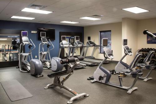 Hampton Inn Oxford Conference Center - image 6